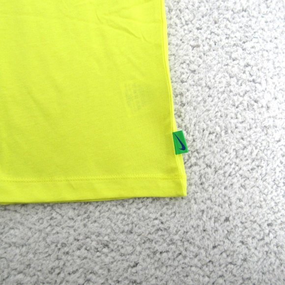Nike Brazil Voice Graphic T-Shirt Mens Size Large Dynamic Yellow NEW - Picture 5 of 10